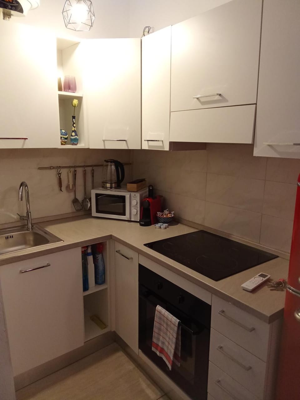 Kitchen or kitchenette, kitchen, kitchen