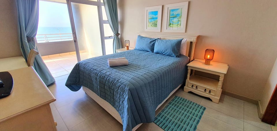 Bed, Natural landscape, Photo of the whole room, Bedroom