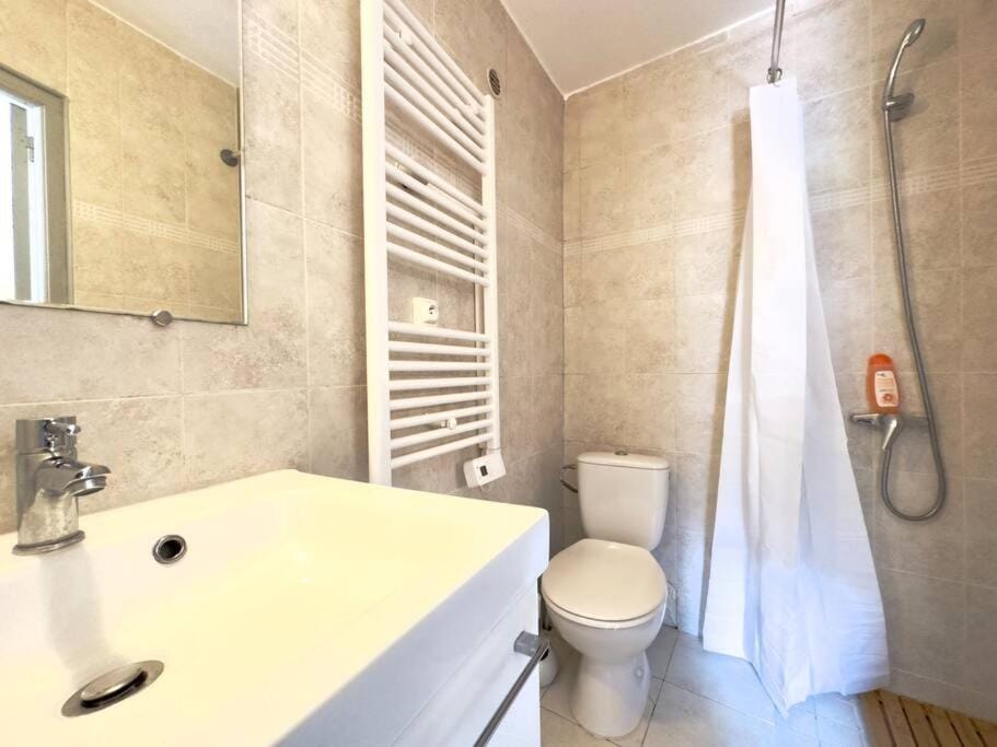 Charmant studio à 200m du Gardon Apartment in Provence
