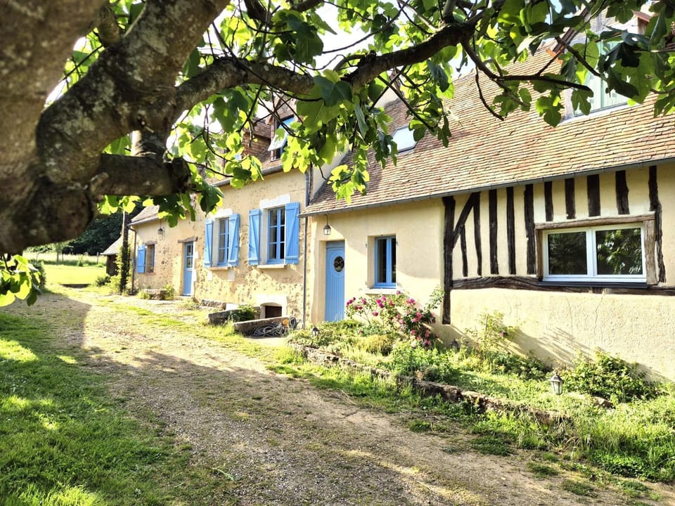 Grande ferme de charme, Perche sarthois House in Normandy