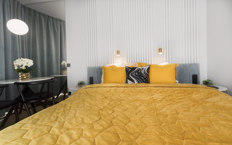 Bed, Bedroom