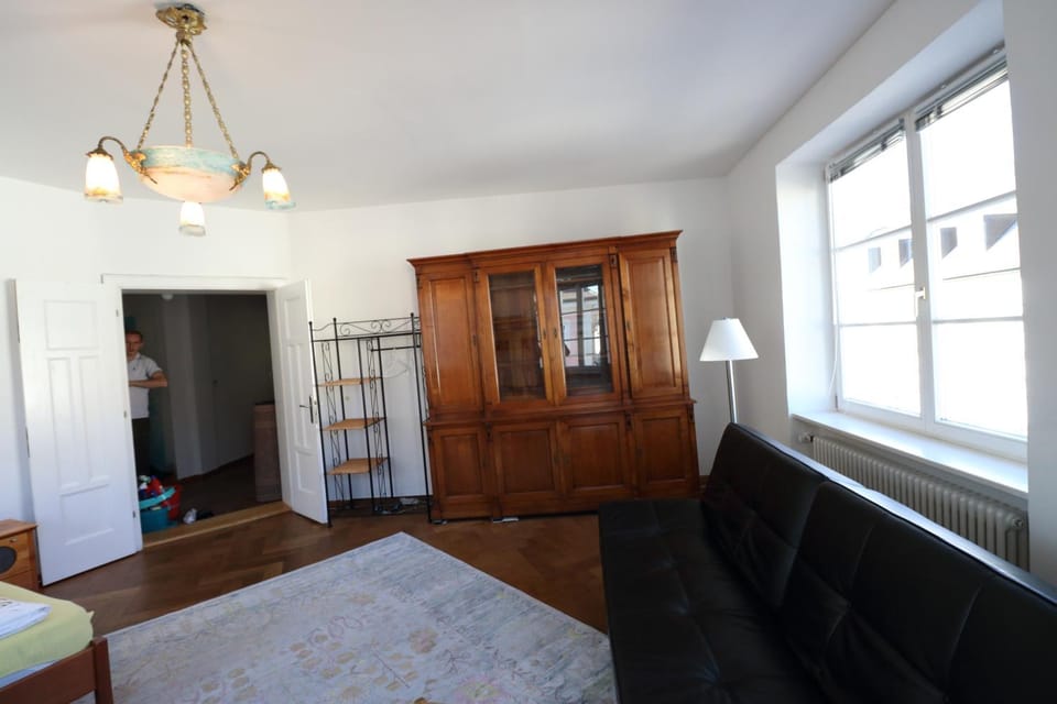 Bed, Living room, Bedroom