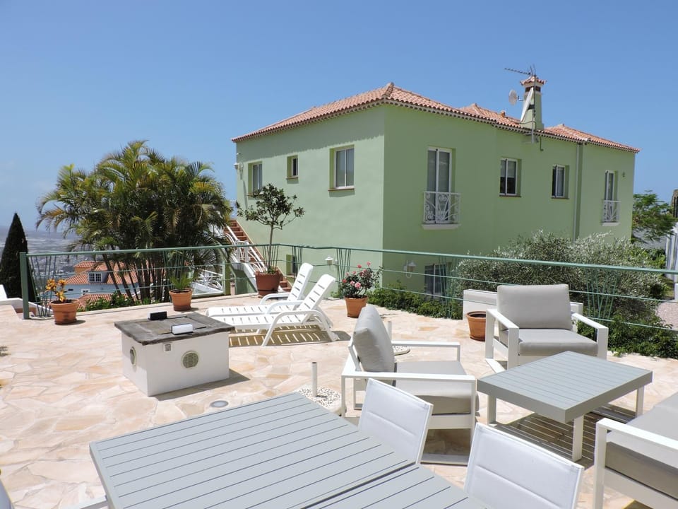 Property building, Solarium, Balcony/Terrace