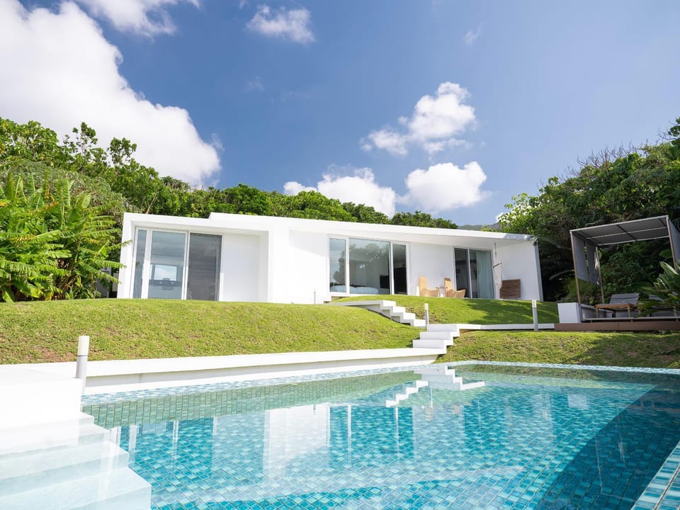 Property building, Natural landscape, Pool view, Swimming pool, sunbed