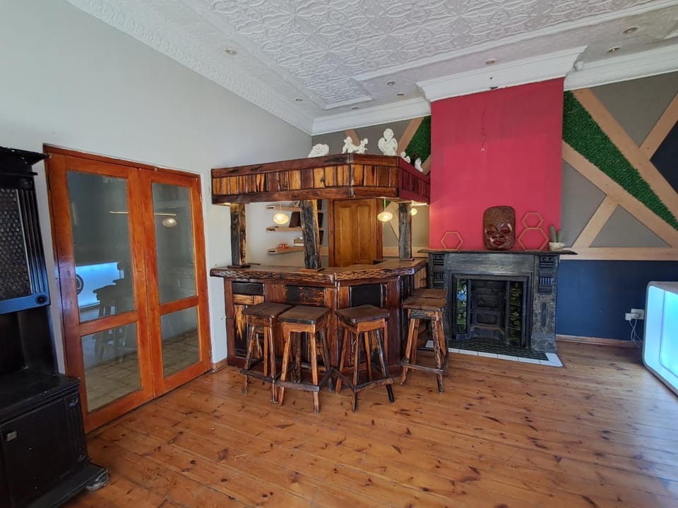 Lounge or bar
