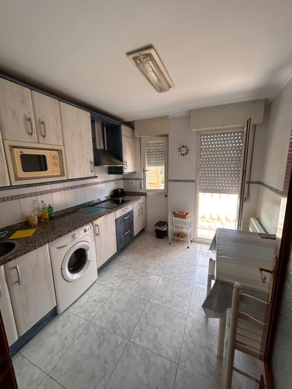 Apartamento con sol y vistas. Apartment in Western coast of Cantabria