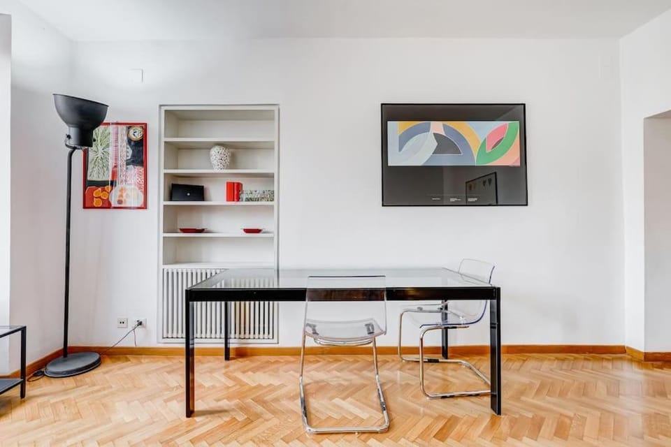 Luminous Apartment few steps from Piazza Navona Apartment in Rome