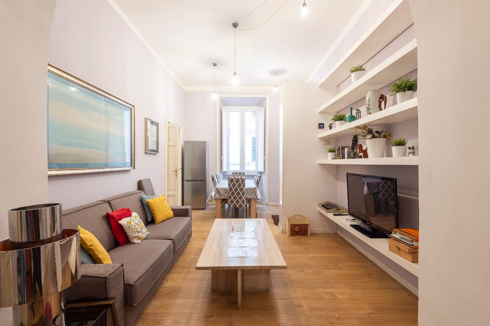 Luxury Three Bedrooms flat in Roma Center Apartment in Rome