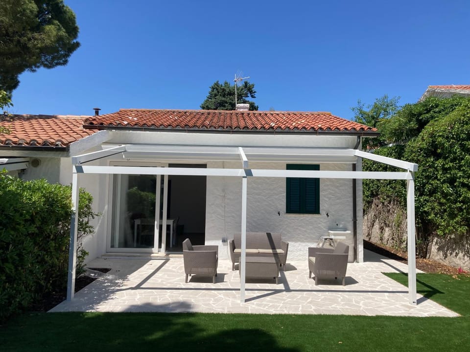 Patio, Garden