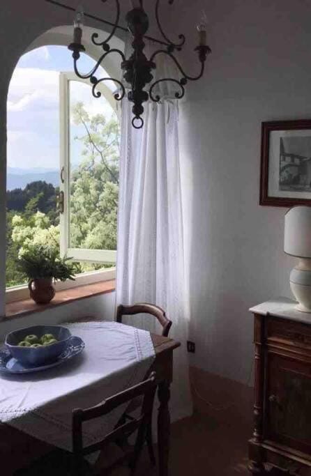 ROMANTIC GETAWAY AMAZING VIEWS - New large veranda Villa in Emilia-Romagna