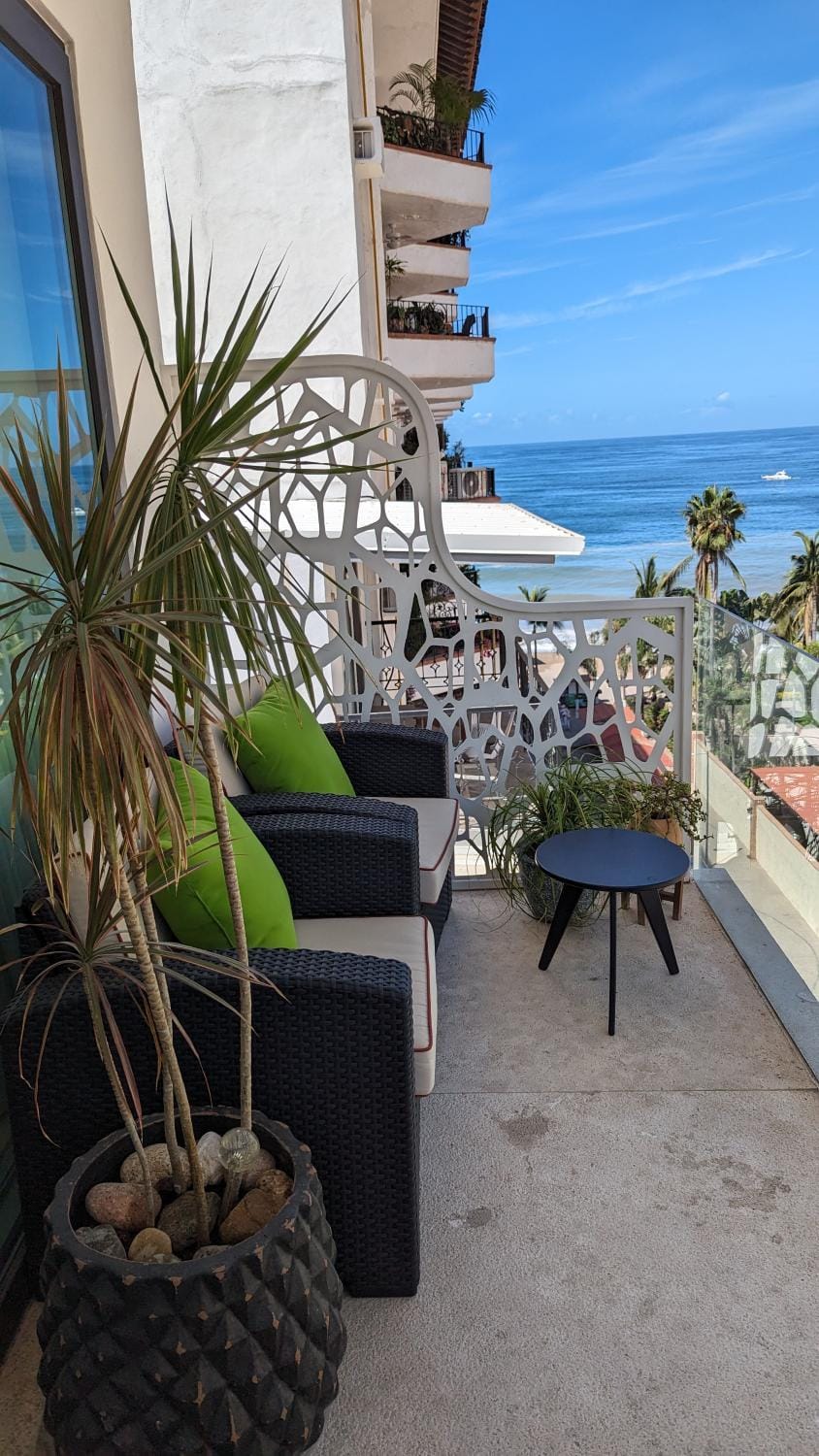 View (from property/room), Balcony/Terrace, Sea view