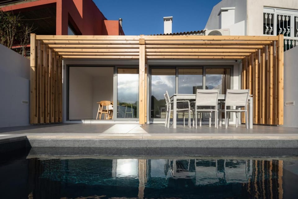 Patio, Swimming pool