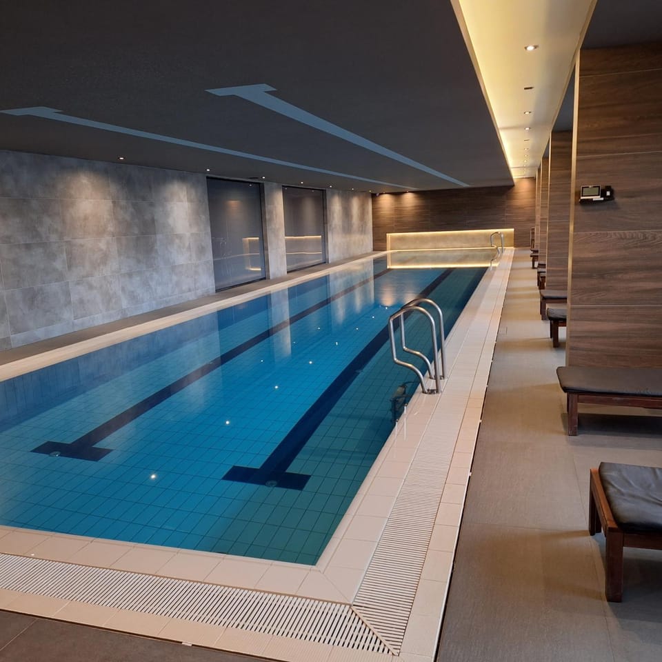 Spa and wellness centre/facilities, Swimming pool