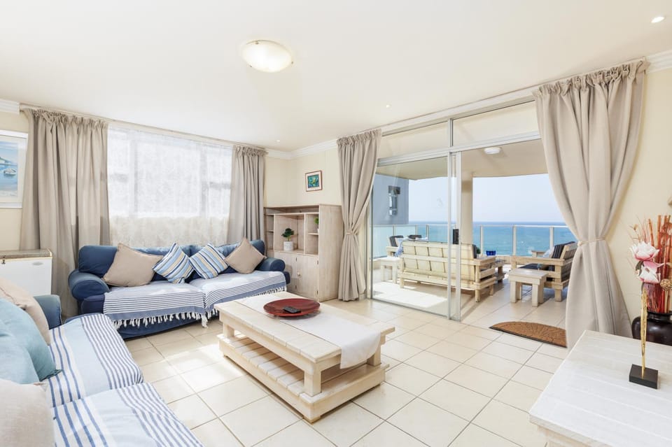 Living room, Photo of the whole room, Seating area, Sea view