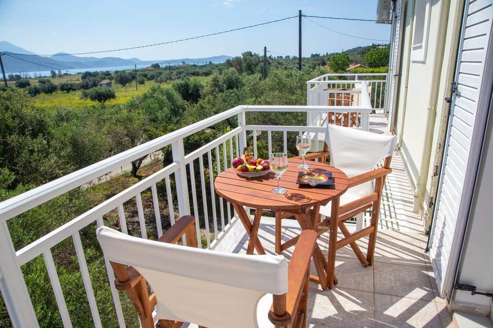 Natural landscape, View (from property/room), Balcony/Terrace, Sea view