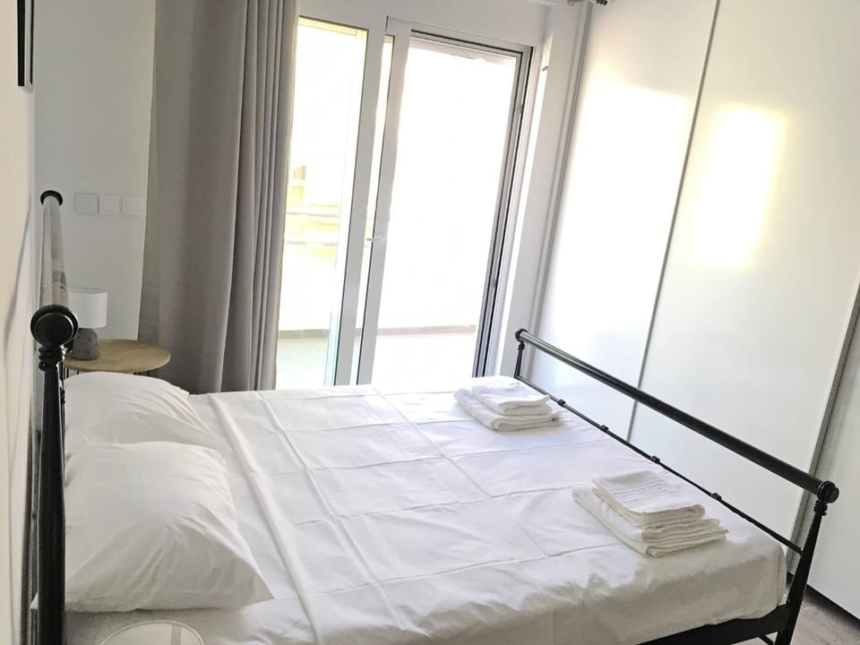 Pegasus Amazing Flat, 1,5min Walk To The Beach Nature lodge in Chania
