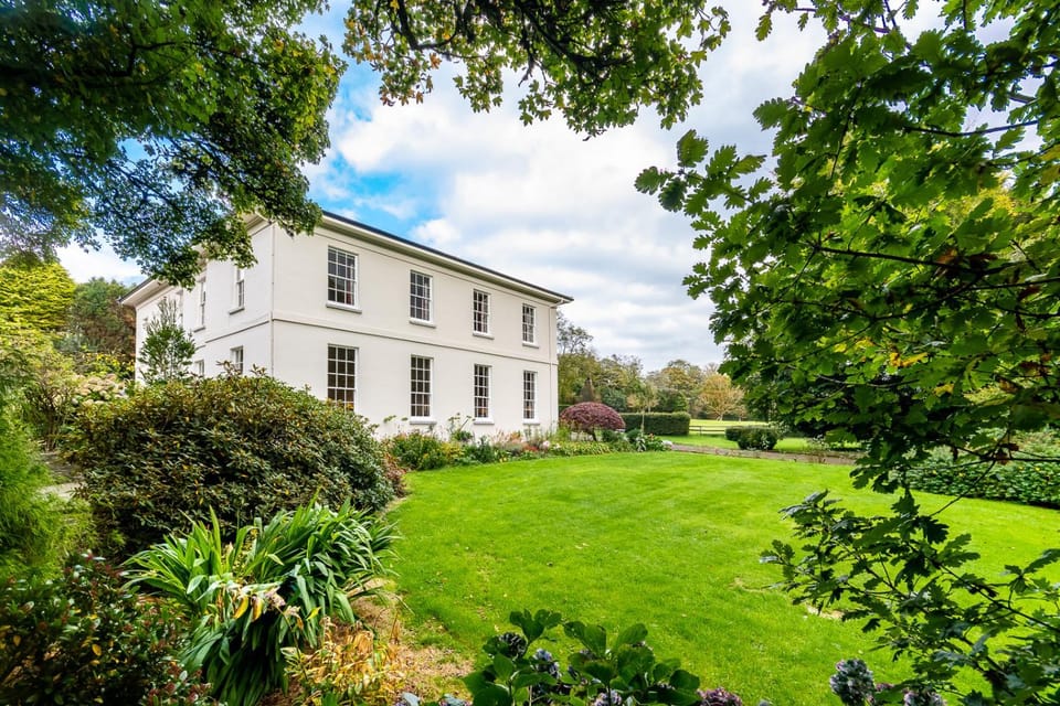 Property building, Natural landscape, Garden, Garden view