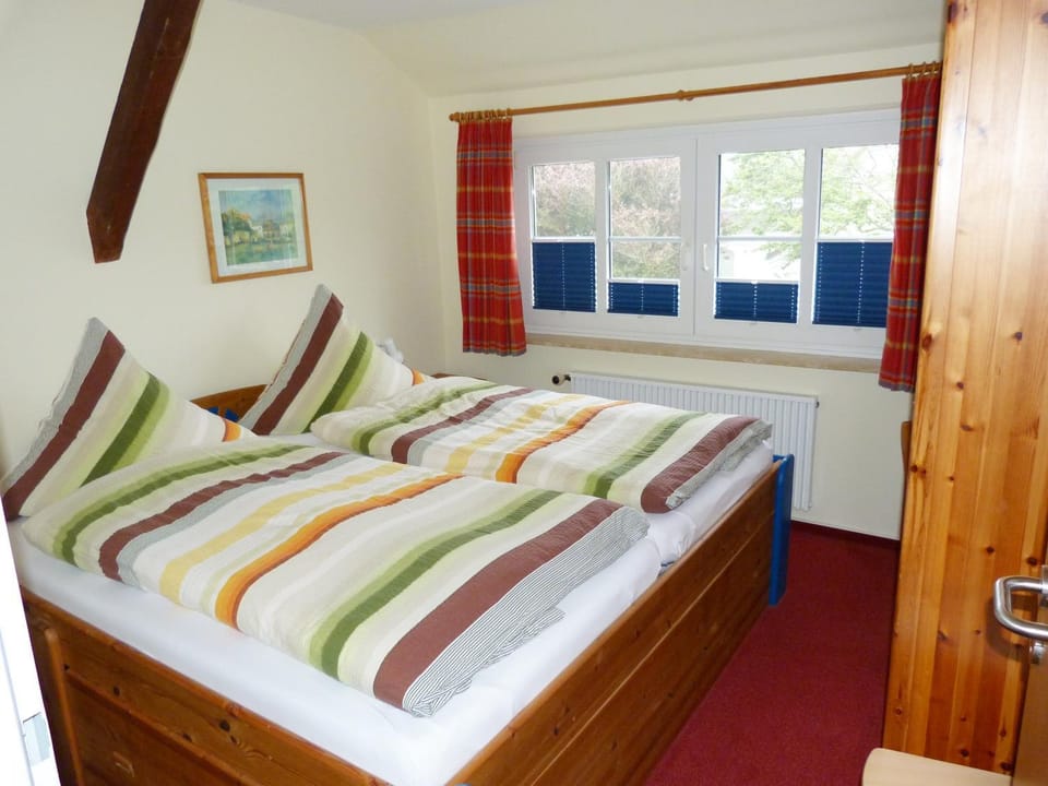 Dat Spatzenhus 2 Apartment in Friesland