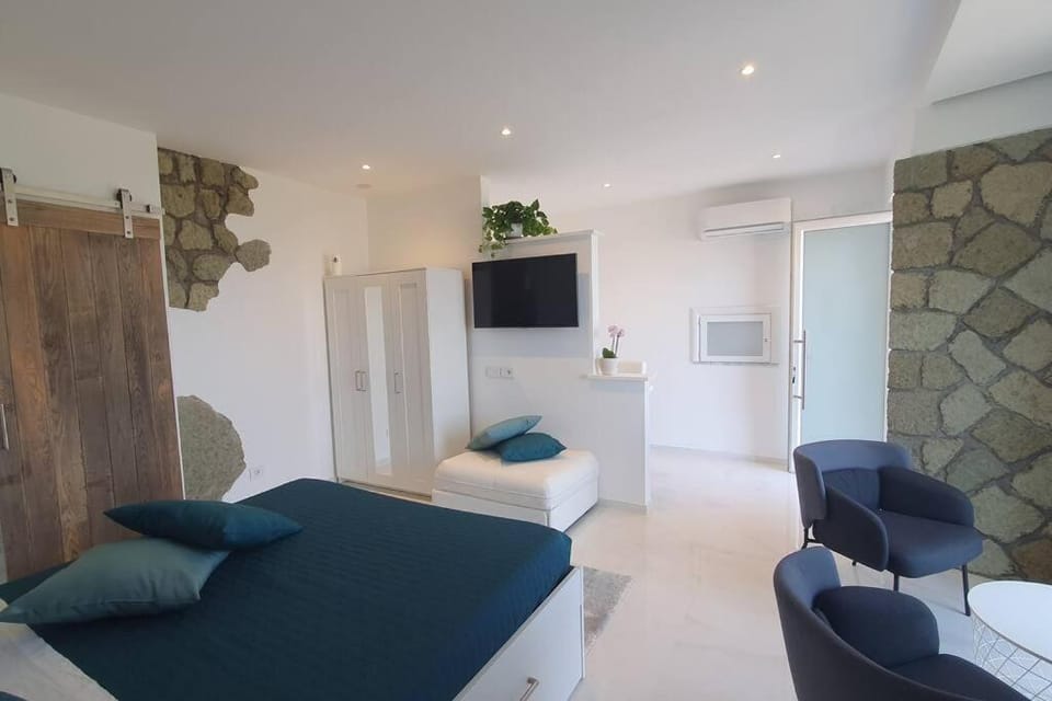 TV and multimedia, Bedroom