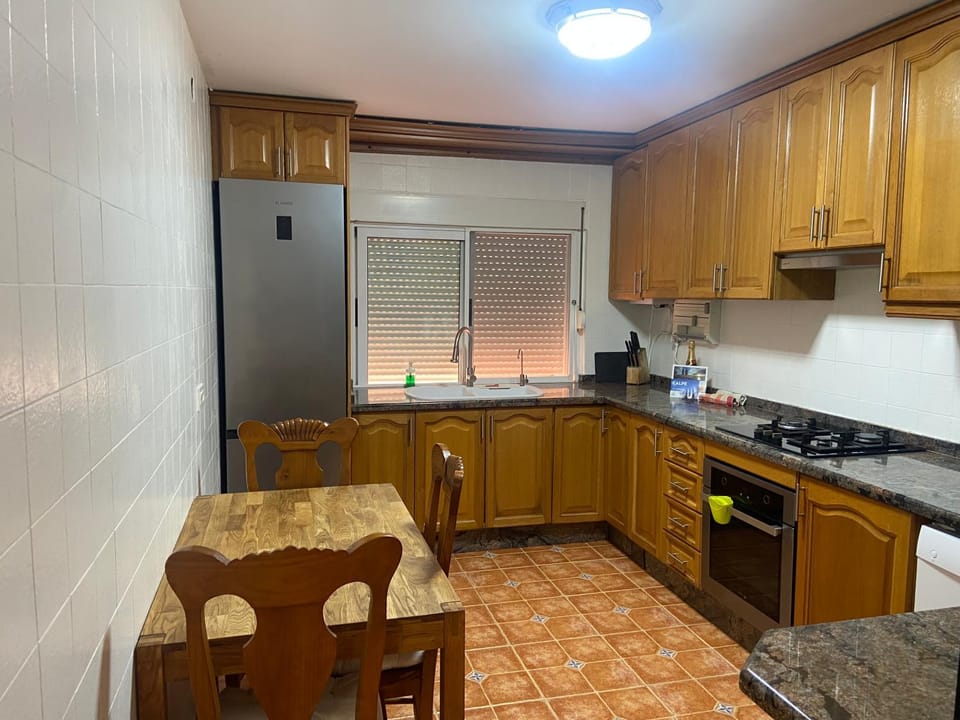 Kitchen or kitchenette, dishwasher, minibar, oven, pet friendly, stove, toaster