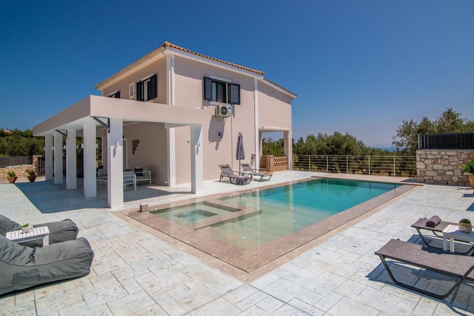 Property building, Day, Natural landscape, Pool view, Swimming pool, sunbed