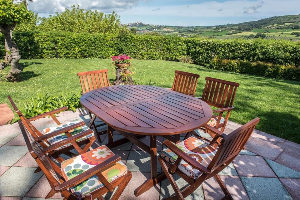 S315 - Sirolo, villa singola con giardino panoramico Apartment in Marche