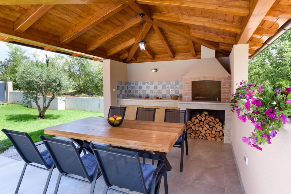 Day, BBQ facilities, BBQ facilities, Balcony/Terrace