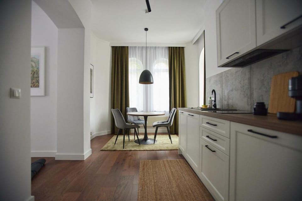 Kitchen or kitchenette, Living room, Dining area, stove