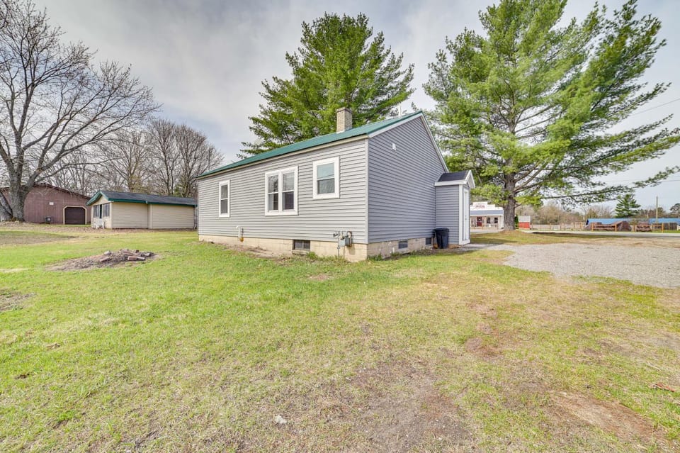 Cozy Lewiston Home - Near Lakes & Restaurants! House in Albert