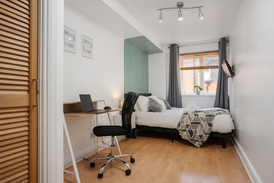 Property building, Bedroom