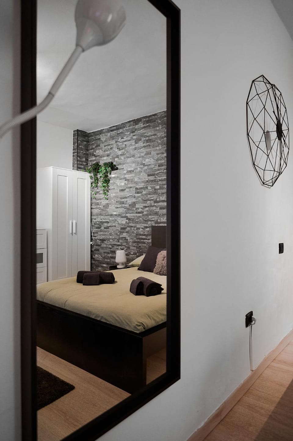 Bed, Photo of the whole room, Bedroom, wardrobe