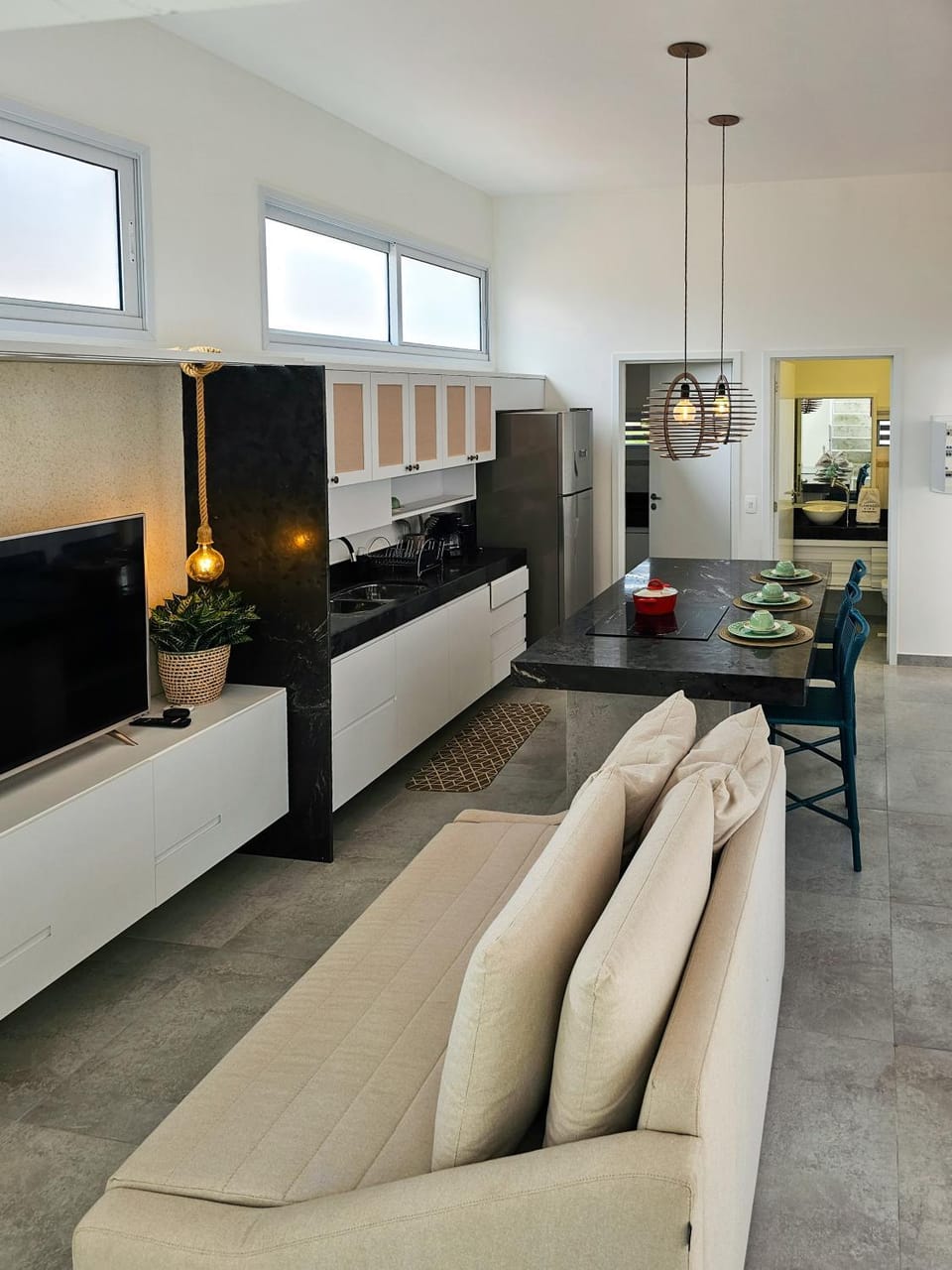 Communal lounge/ TV room, TV and multimedia, Kitchen or kitchenette, Living room, Dining area, Evening entertainment, oven
