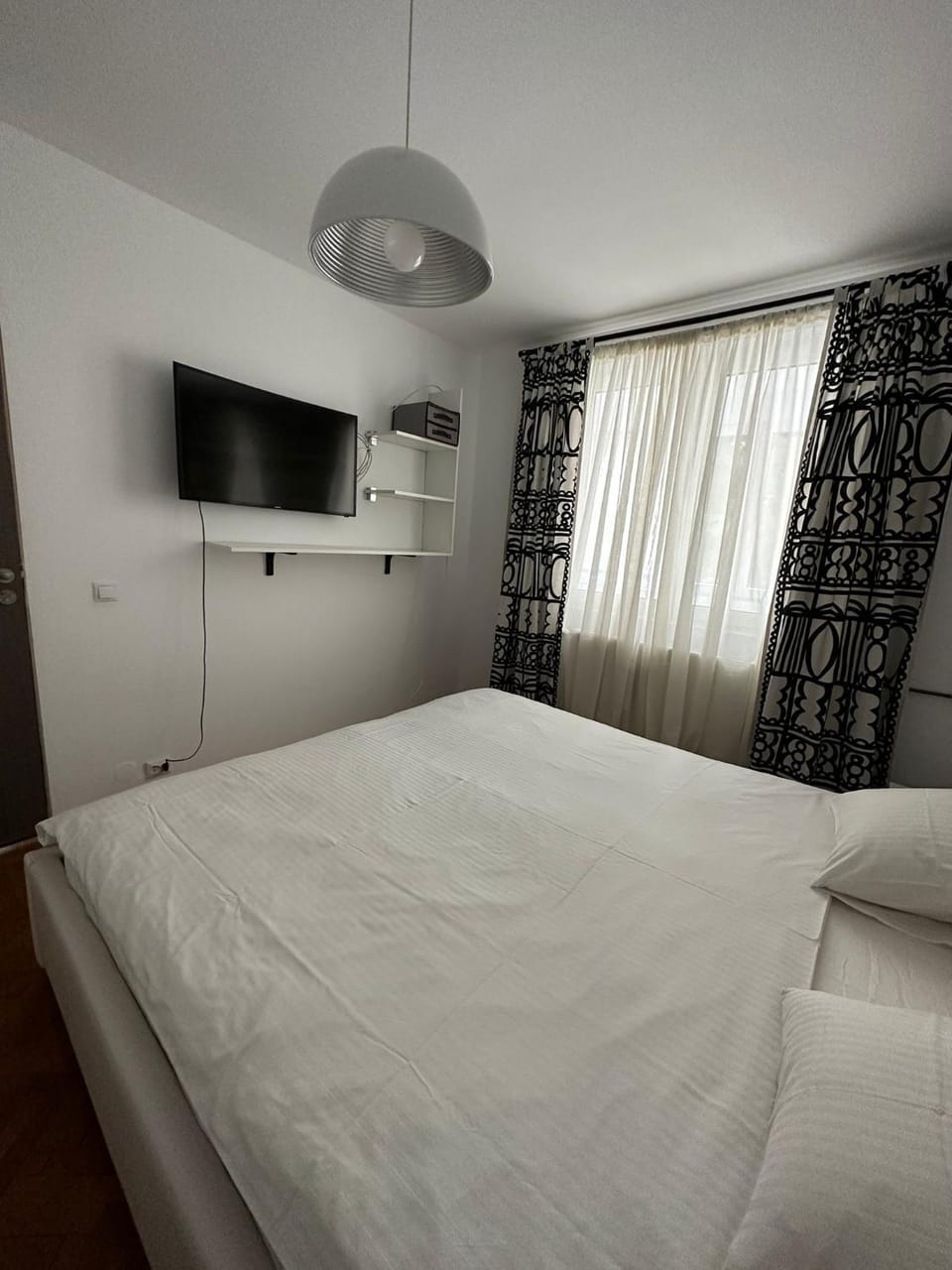 TV and multimedia, Bedroom