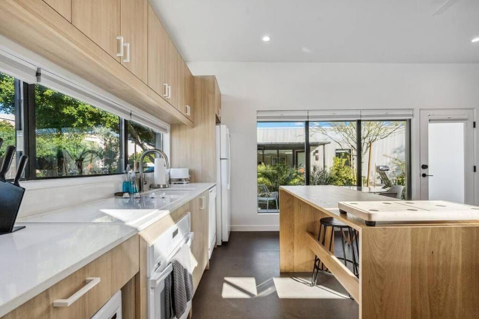 Refreshing 2-bedroom Apartment - 80 Walkscore! Apartment in Phoenix
