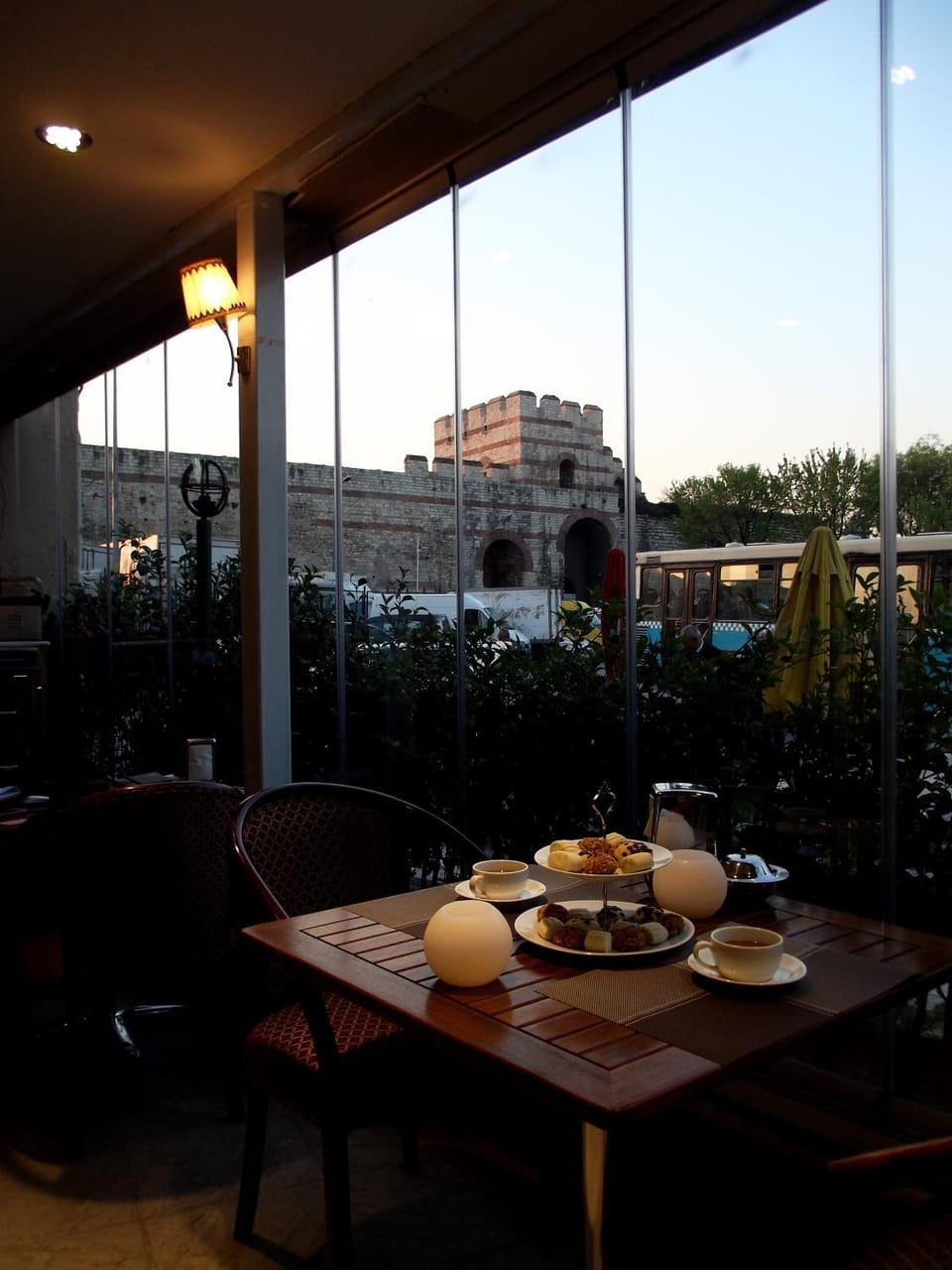Restaurant/places to eat
