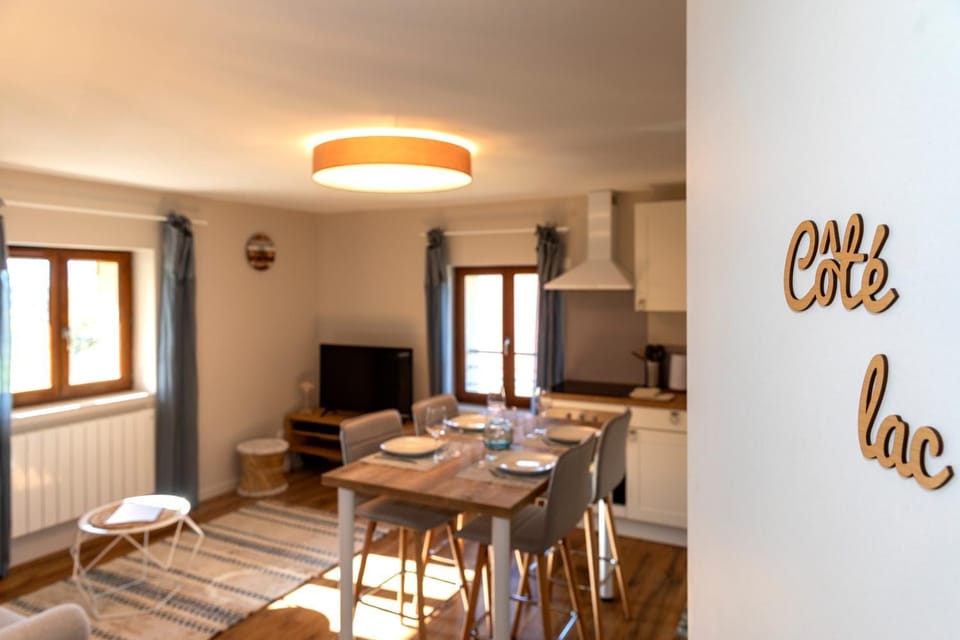 Communal lounge/ TV room, Dining area