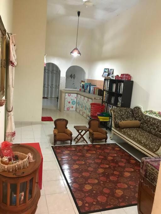 Hajjah Homestay Muar House in Johor