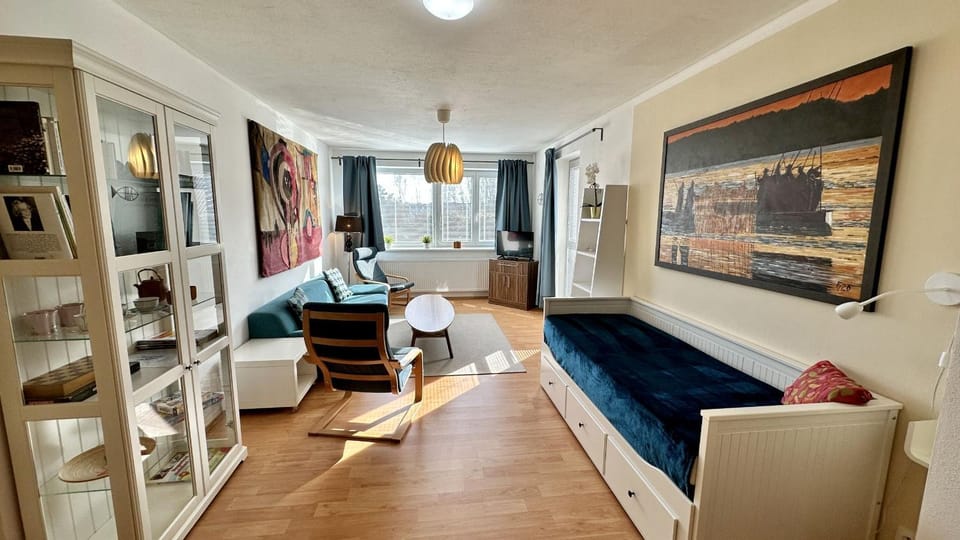 TV and multimedia, Living room, Photo of the whole room, Seating area