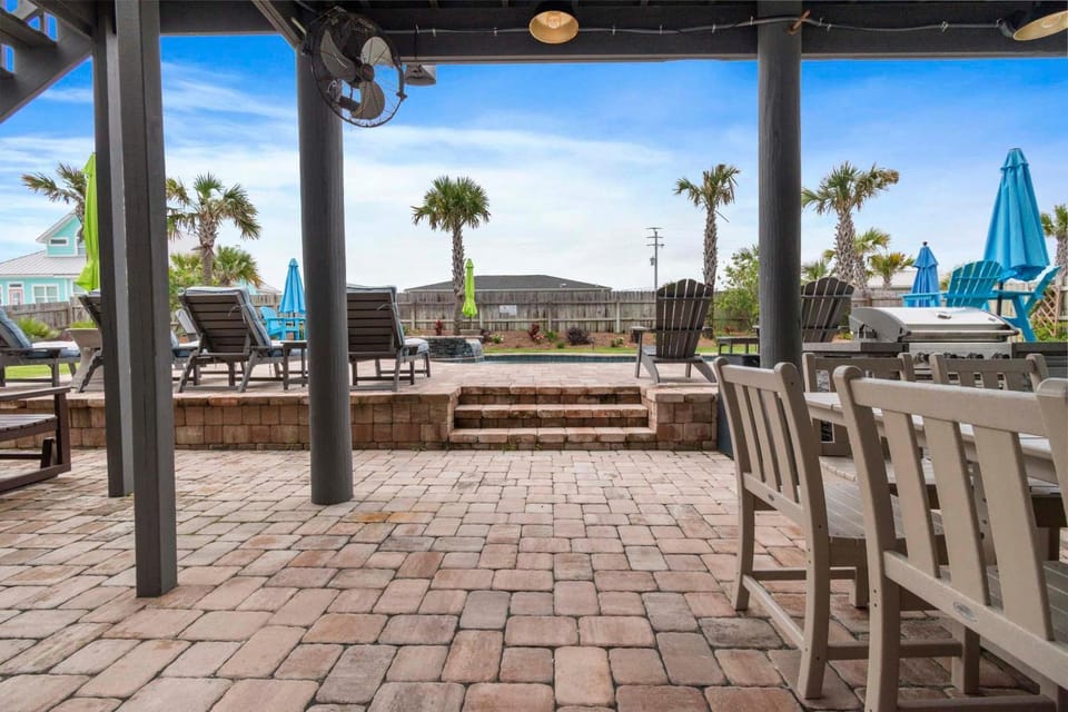 Gratitude Island House in Pensacola Beach