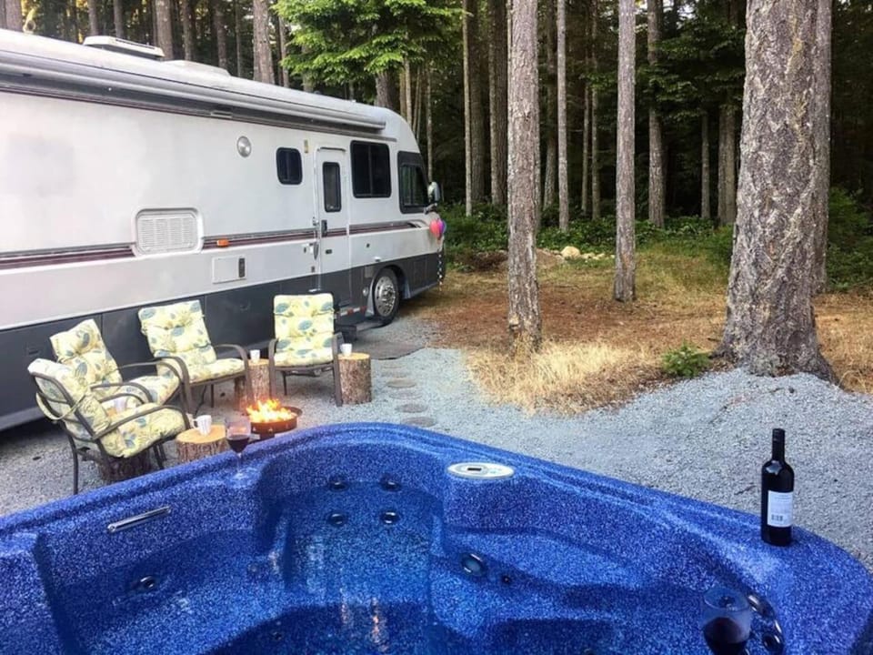 The Great Escape - Shirley & BH House in Vancouver Island