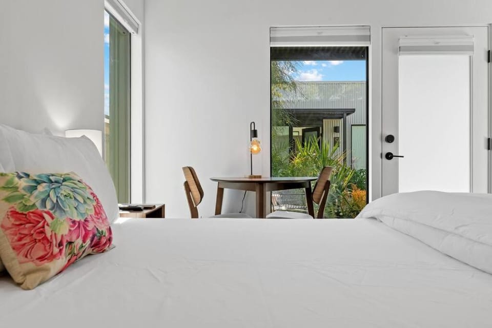 Modern 2-bedroom Apartment - 80 Walkscore! Apartment in Phoenix