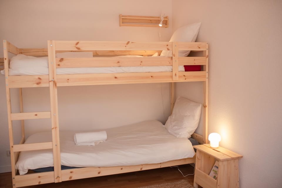 bunk bed