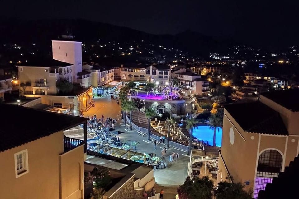 Night, Bird's eye view, Swimming pool