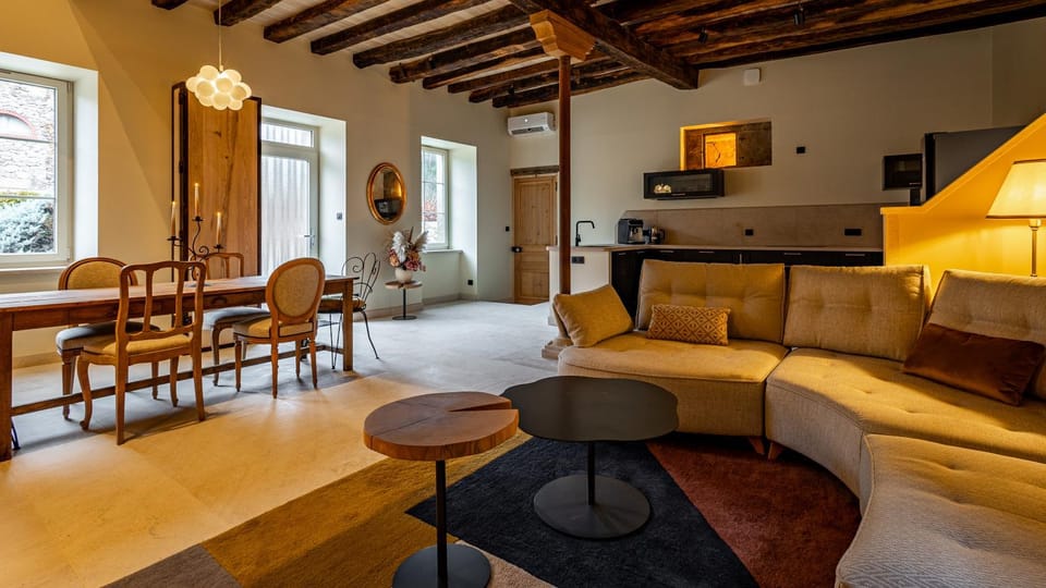 Au fil de l'O hébergement classé 5 étoiles House in Bourgogne-Franche-Comté