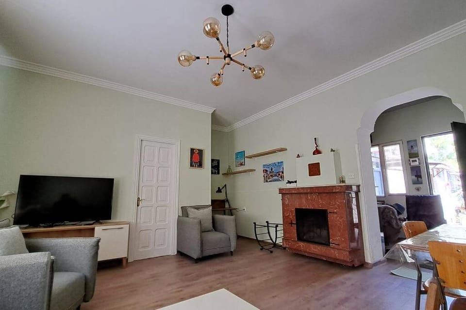 Flat 22 Apartment in Tbilisi, Georgia