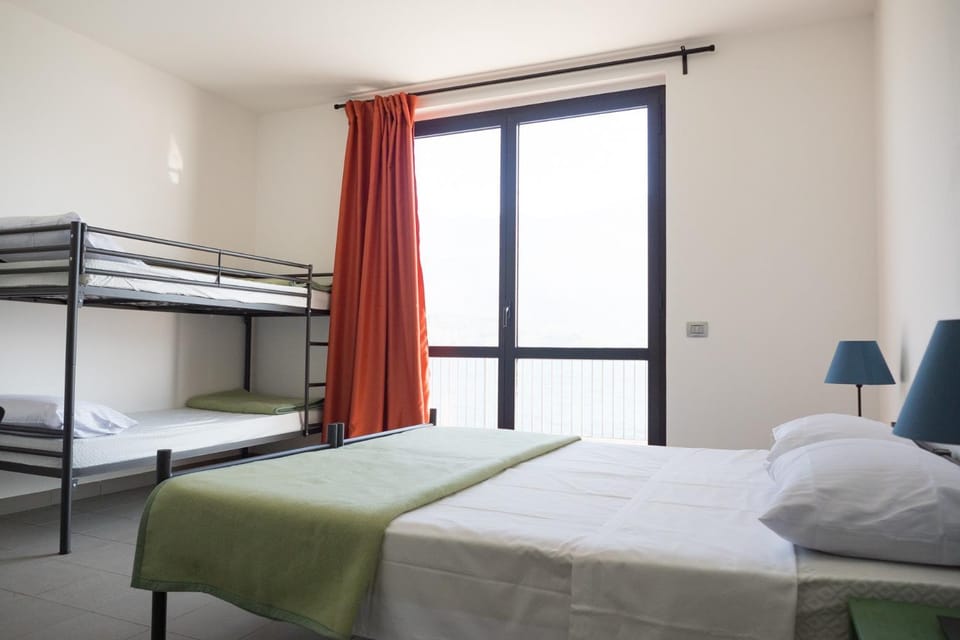 Lake Como Beach Hostel Hostel in Domaso