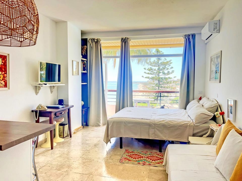 Santa Clara cozy Sea view Studio Apartment in Torremolinos