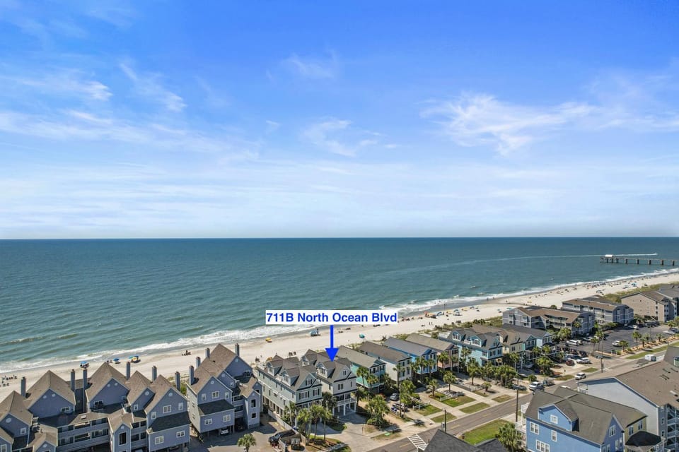 Property building, Day, Neighbourhood, Bird's eye view, Beach