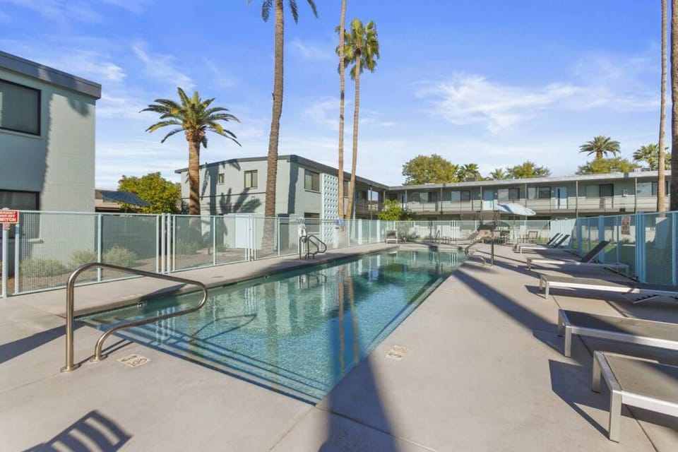 Walkable OTS, Heated Poolside Mid Century Condo Apartment in Scottsdale