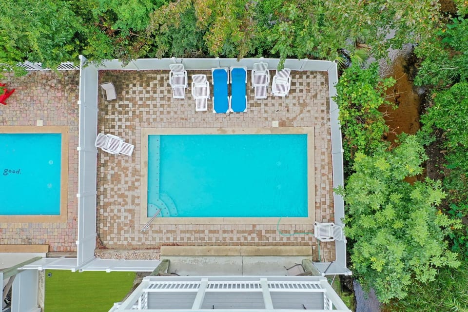 Day, Natural landscape, Bird's eye view, Swimming pool, sunbed